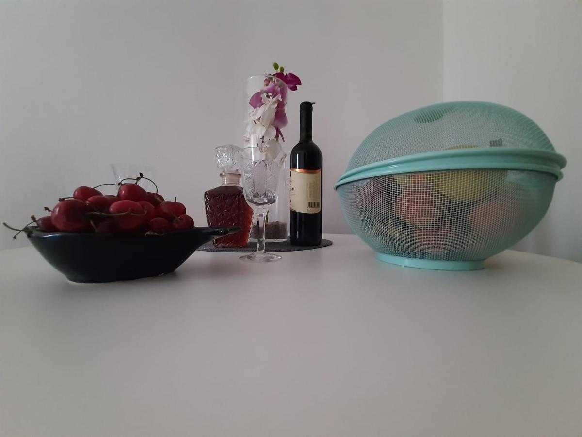 Apartman Jadranka Rogotin Eksteriør bilde